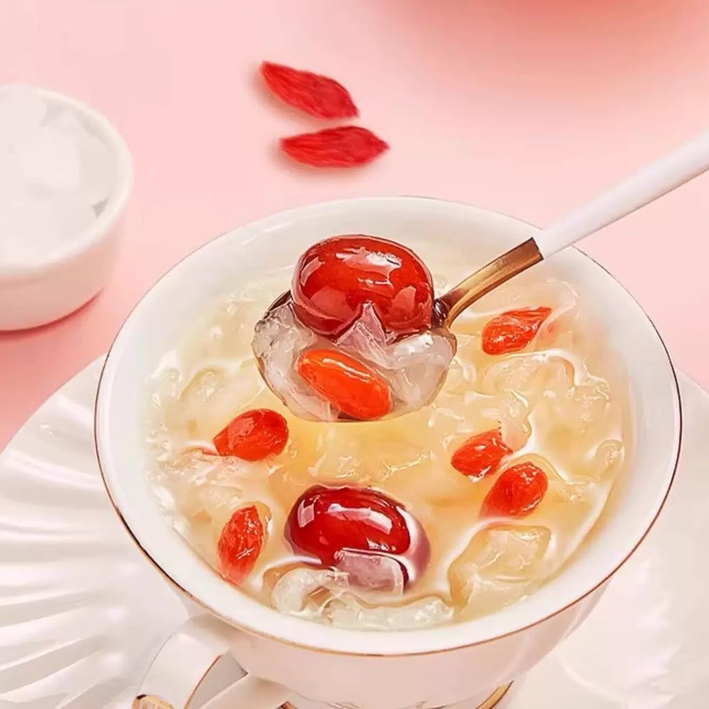 Freeze-Dried Tremella (Snow Fungus) Sweet Soup with Red Dates & Goji Berries – Instant Dessert, 6 Packs (16g Each), No Cooking, Smooth & Mild Sweet Taste 红枣枸杞银耳汤