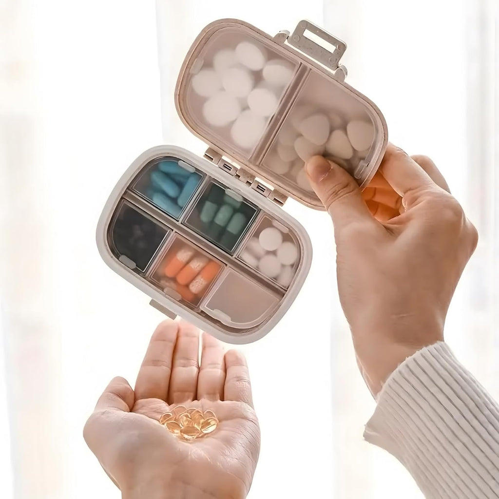 Pill Organizer, 8 Compartments Portable Pill Case, Easy-to-Open Portable Moisture-Proof and Waterproof Travel Pill Organizer, for Pocket、Travel（Beige）