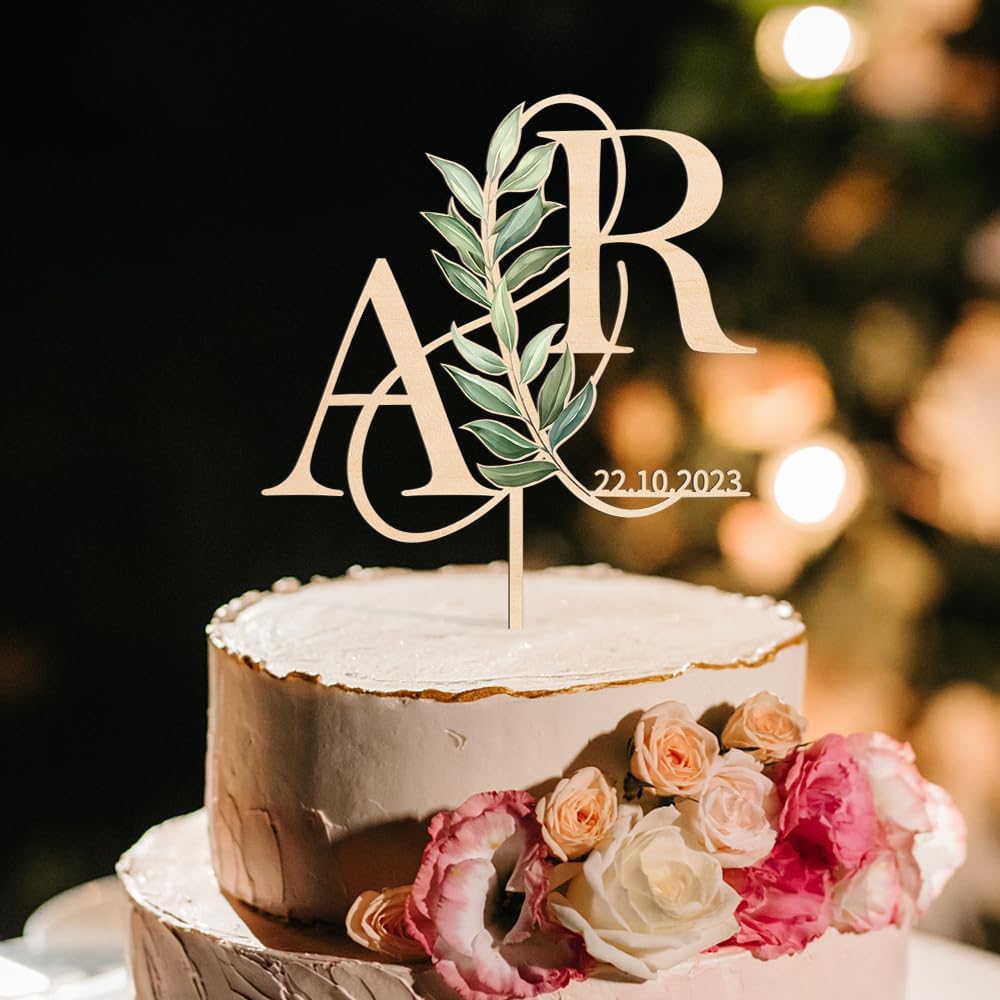 Personalized Wedding Cake Topper in Wood Custom Bride and Groom Initial Cake Topper Cake Decoration (Green Leaves)