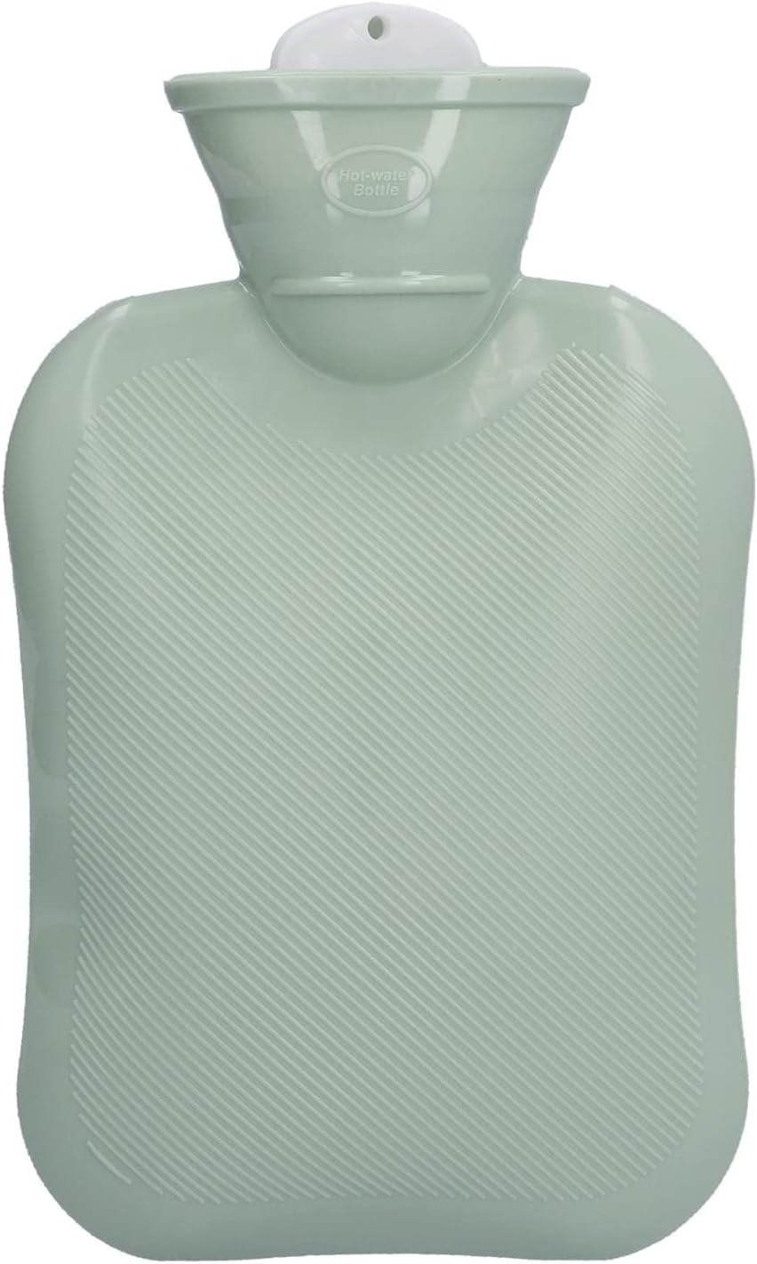 Hot Water Bottle Thickened Water Injection 500ml Warm Water Bag for Warm Feet Cold Portable 7.9 x 4.9in(green)