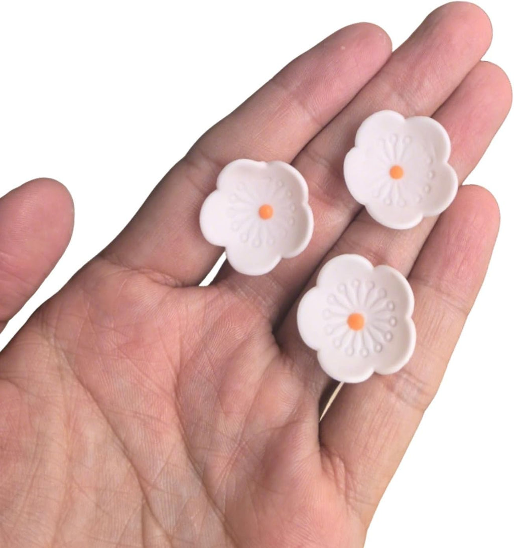 108 Count Edible Flower Cake Decorations, Small Edible Flowers, Sugar Flowers, Anniversary Wedding Cakes & Cupcakes Toppers, Edible Dessert Decorations (1 Inch) (Pink)