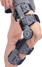 Komzer Hinged Knee Brace, Post Op ROM Immobilizer Orthopedic Rehabilitation Brace for ACL, MCL, Meniscus Tear Recovery and Adjustable Stabilizer for Men & Women, Universal Fit Stabilizer for Left/Right Leg