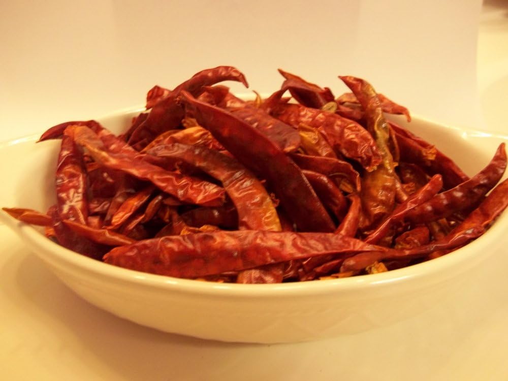 CAYENNE PEPPER, WHOLE DRIED The peppers could come whole or chopped depending on availability, no guarantees .1 OZ, DELICIOUS FRESH SPICY DRIED HERB