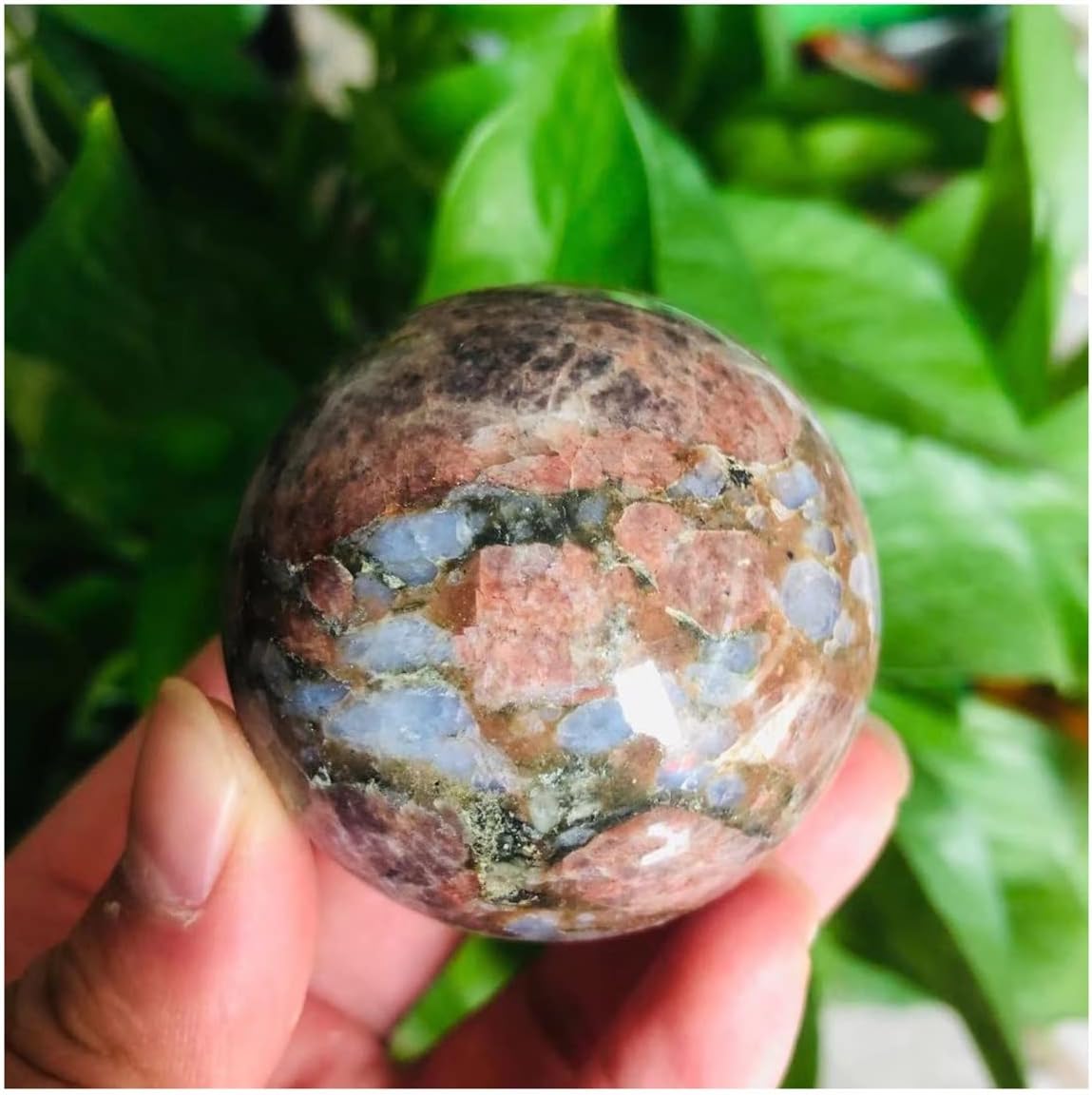 Crystal Stone Home Decor 1 pcs 50MM-70mm Natural Glaucophane Quartz Crystals Ball, for Home Decorative
