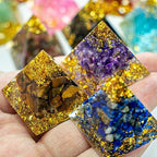 Aiercrystal (1.18inch-12pcs) Natural Healing Crystal Pyramid Set —Feng Shui Home Decoration, Chakra Balancing Purification, Energy Healing Meditation Tool, Home Ornament(3cm Pyramid 12pcs Set)