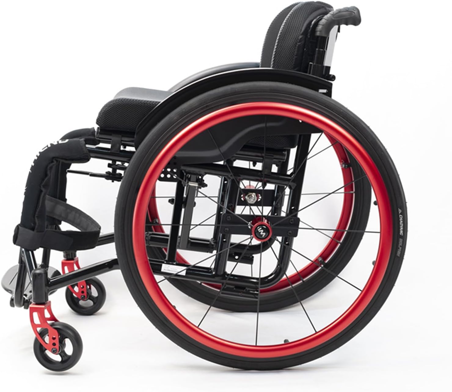 Sports and Leisure Wheelchairs for Adults,Portable Folding Sports Wheelchairs, Self Propelled Wheelchair with Handbrakes and Quick Release Rear Wheels & Anti-Tip Wheels(38cm/15in,Red)