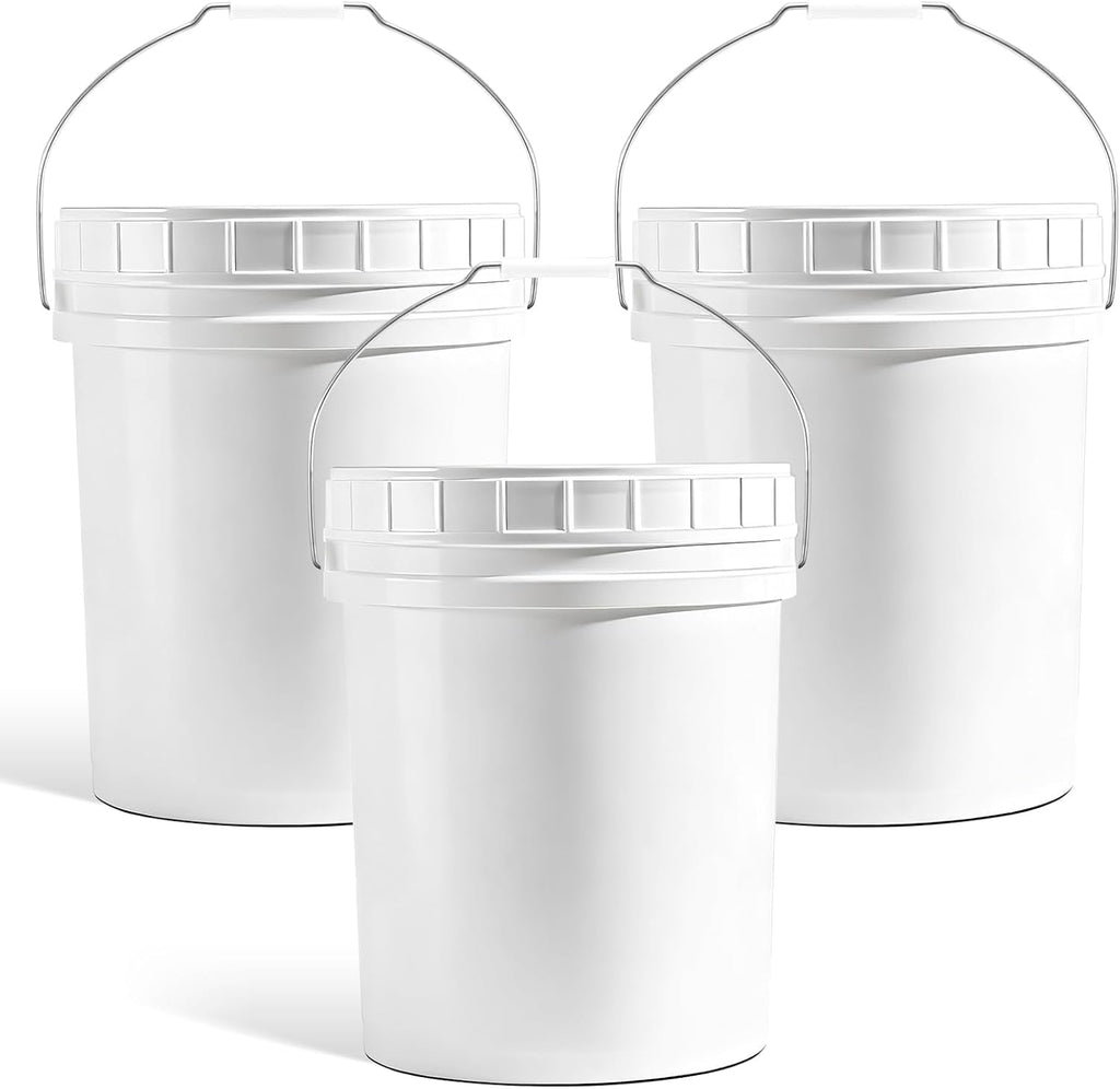 DEMORA 5 Gallon Bucket with Screw Lid, Heavy Duty Plastic Buckets Containers for Food Storage, Plastic Pail with Metal Handle for Water, Cleaning, Car Wash, Paint, Gardening, BPA Free (White, 3 Pack)