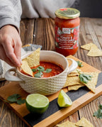 SACLA Cherry Tomato & Roasted Garlic Pasta Sauce with No Added Sugar | 100% Italian Grown Tomatoes with Slow Roasted Garlic | 24 oz Glass Jar | Imported from Italy | Non-GMO Authentic Italian Sauce