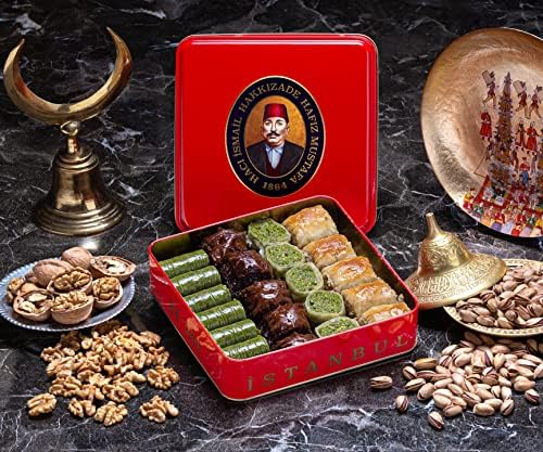 Hafiz Mustafa 1864 Istanbul Baklava Pastry Box - Baked Baklava Dessert Snacks Made from Fresh Phyllo Dough Sheets, Pistachio, Hazelnut, Walnut - Turkish Sweets Tray Gift Ideas for Birthday, Christmas
