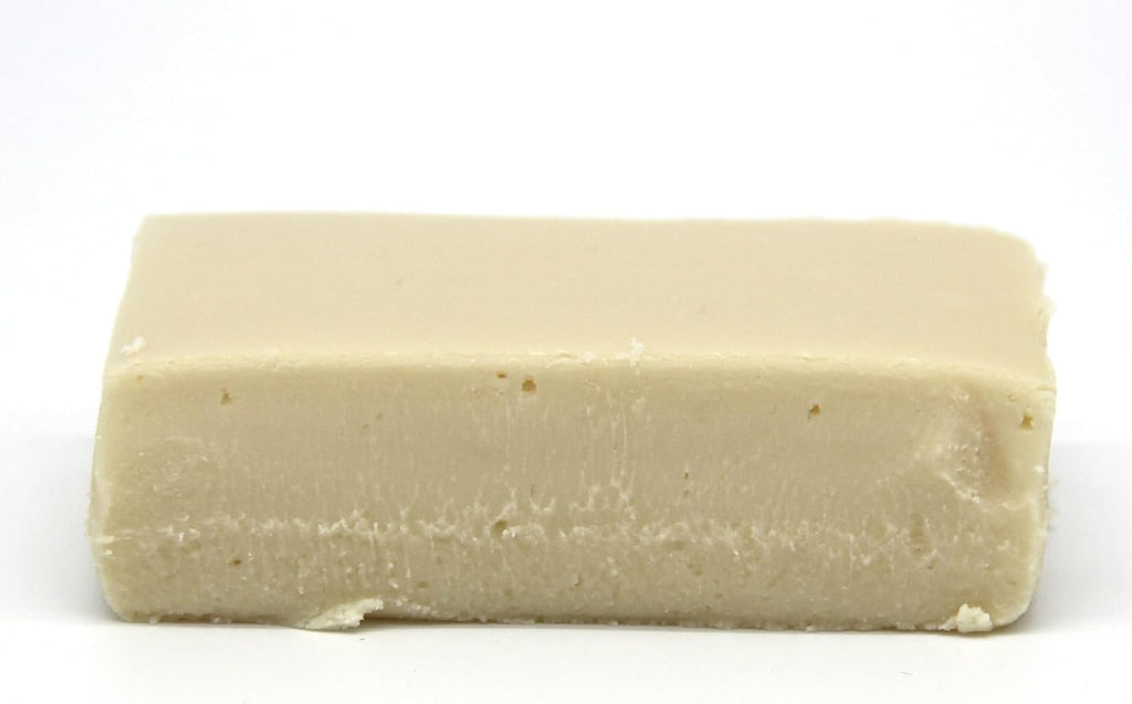 Farmhouse Fudge – Vanilla Fudge, 24 oz – Rich & Creamy Vanilla Fudge with Classic Vanilla Flavor, Gourmet Candy Gift