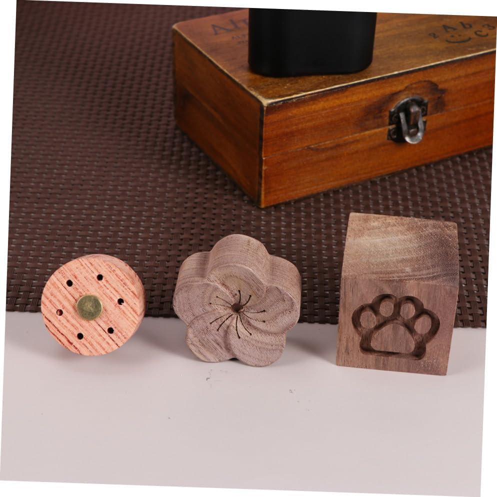 FOMIYES 1pc Wood Aromatherapy Diffuser for Essential Oils Plum Blossom Design Portable Sleep for Office Home Bedroom