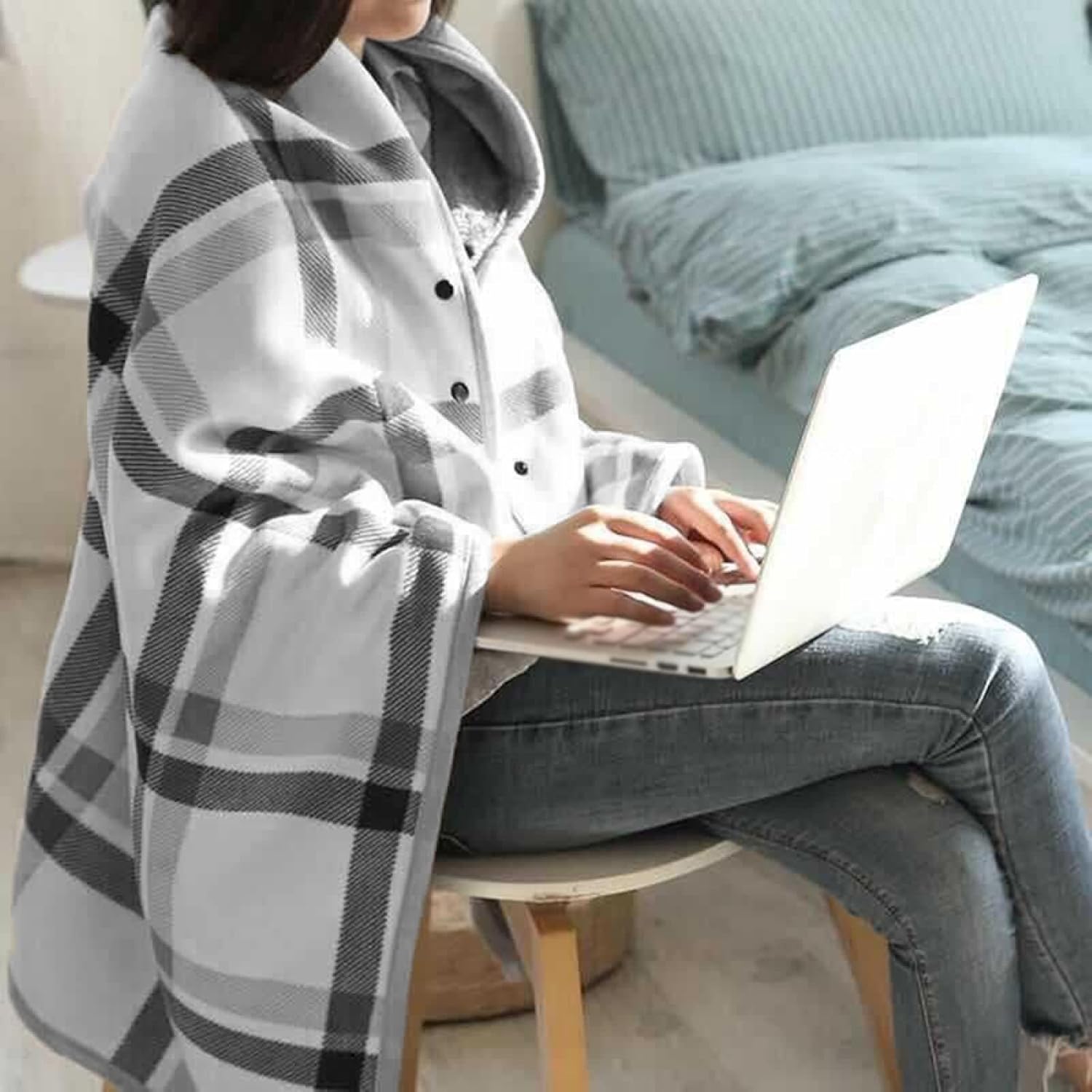 REUset Warm Blanket, Wearable Thickening Warm Knee Blanket for Wheelchair with Buttons Doublelayer Extra Wearable Thickening Old Man Shawl for Warm Gift