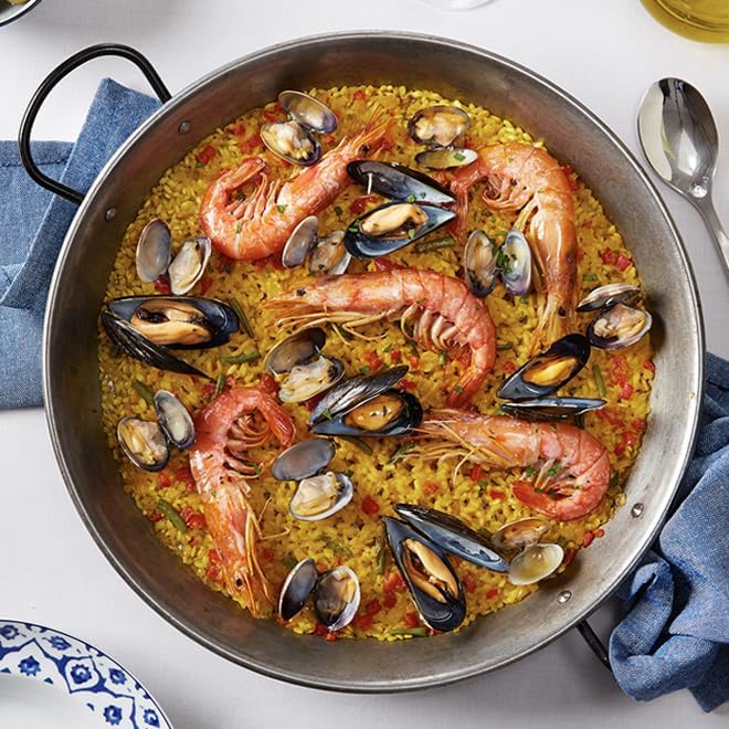 Carmencita. Seafood Paella Kit with Saffron. 470g (16.58oz). 4 servings.