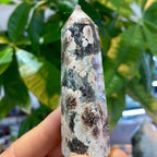 Meditation Home 1kg Green Cherry Blossom Flower Agate Obelisk Crafts Sakura Quartz Crystal Point Healing Wand Tower Generator Chakra Stone Prism (Size : 1kg)