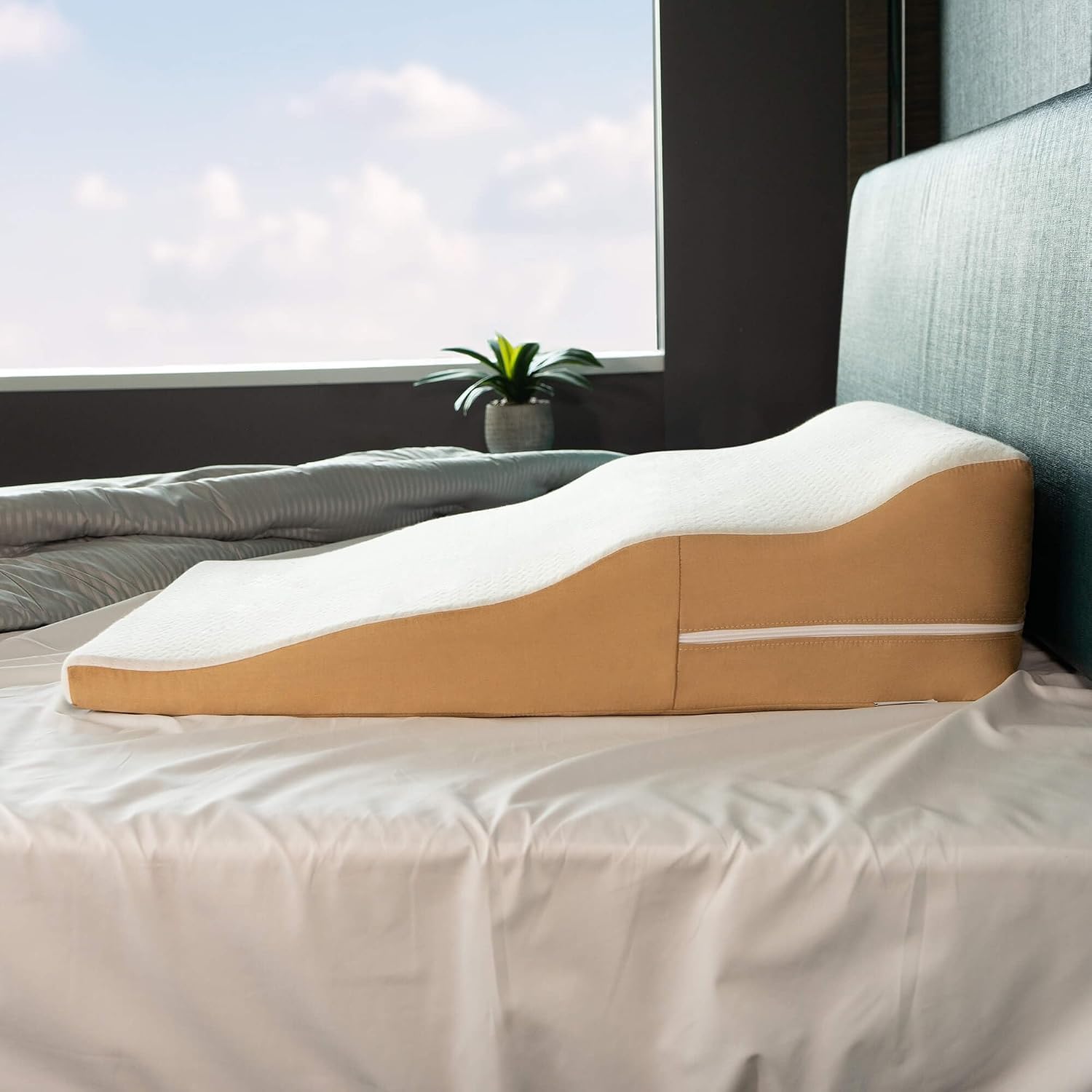 Avana Contoured Bed Wedge Memory Foam Support Pillow with Cooling Tencel Cover for Side Sleepers