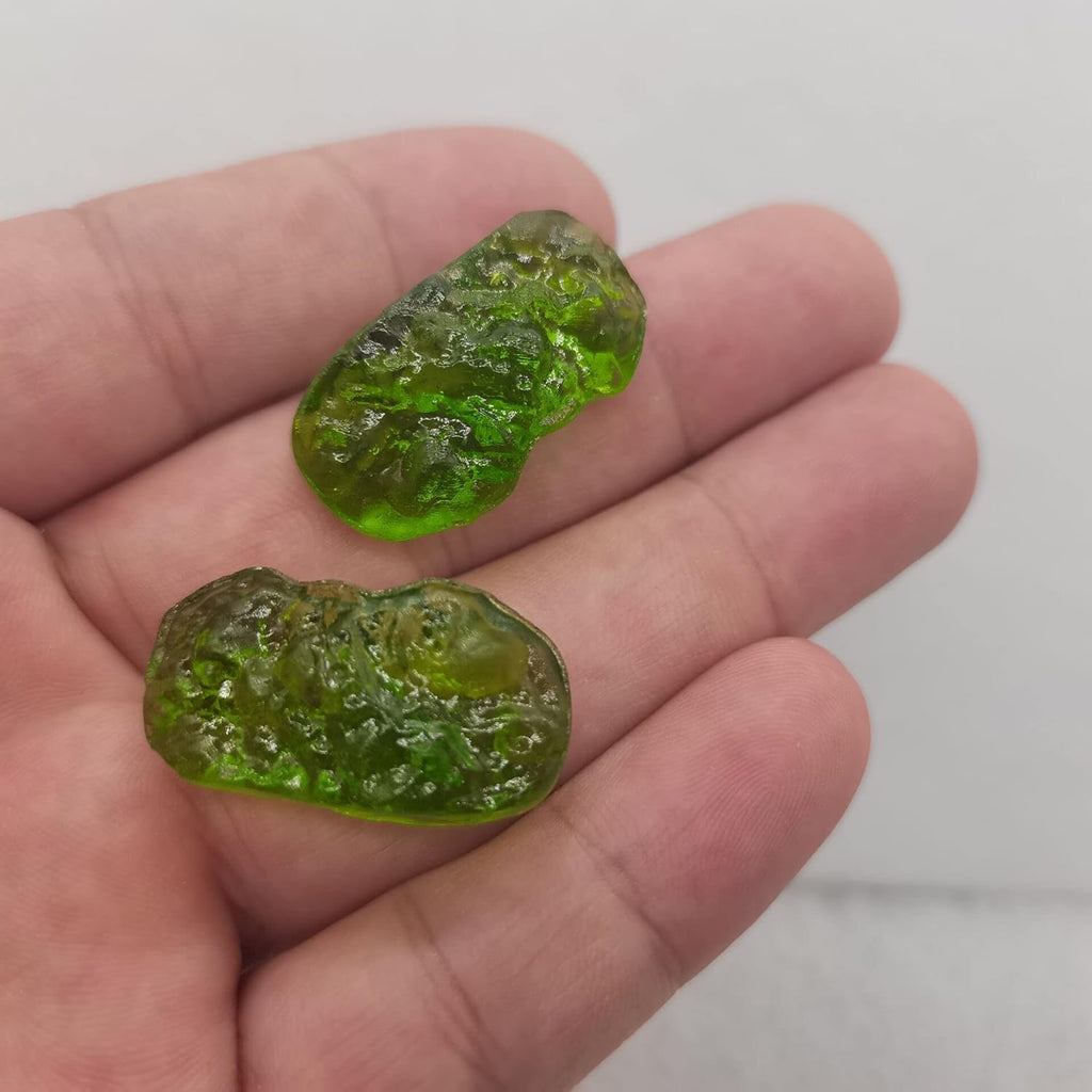 6-8g Green Moldavite Czech Meteorite Impact Glass Rough Stone Crystal Energy Stone SBOTTON-8571