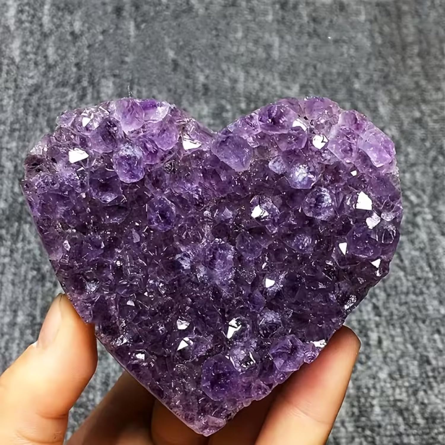 1PCS Natural Amethyst Crystal Heart Cluster, Raw Purple Geode Druzy Stone for Healing Chakra Meditation, Heart Shaped Gemstone Desk Decor & Gift