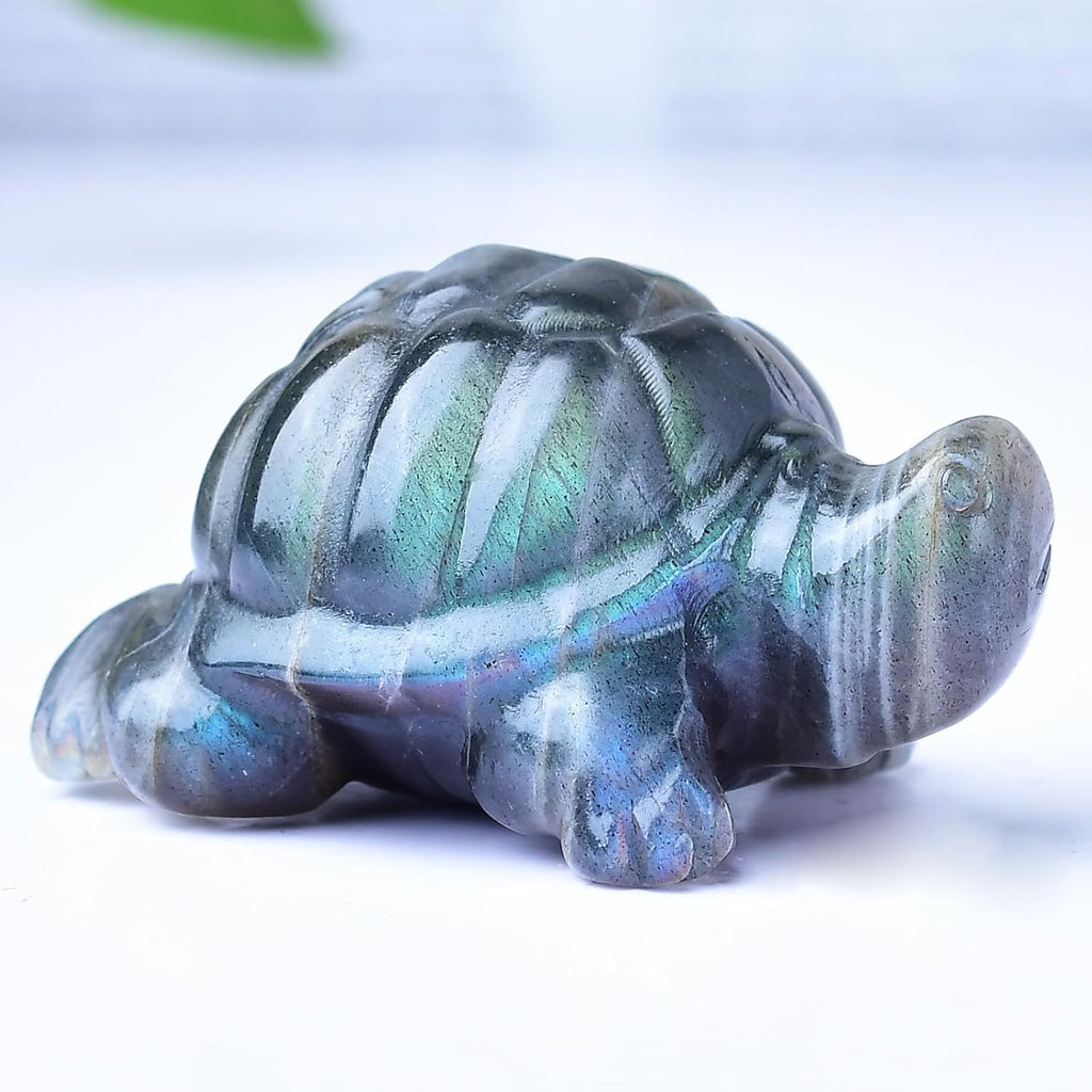 1.8 Inch Labradorite Turtle Crystal Figurines, Hand-Carved Healing Crystal Turtle Divination Decor, Stone Tortoise Memorial Gifts for Women and Men