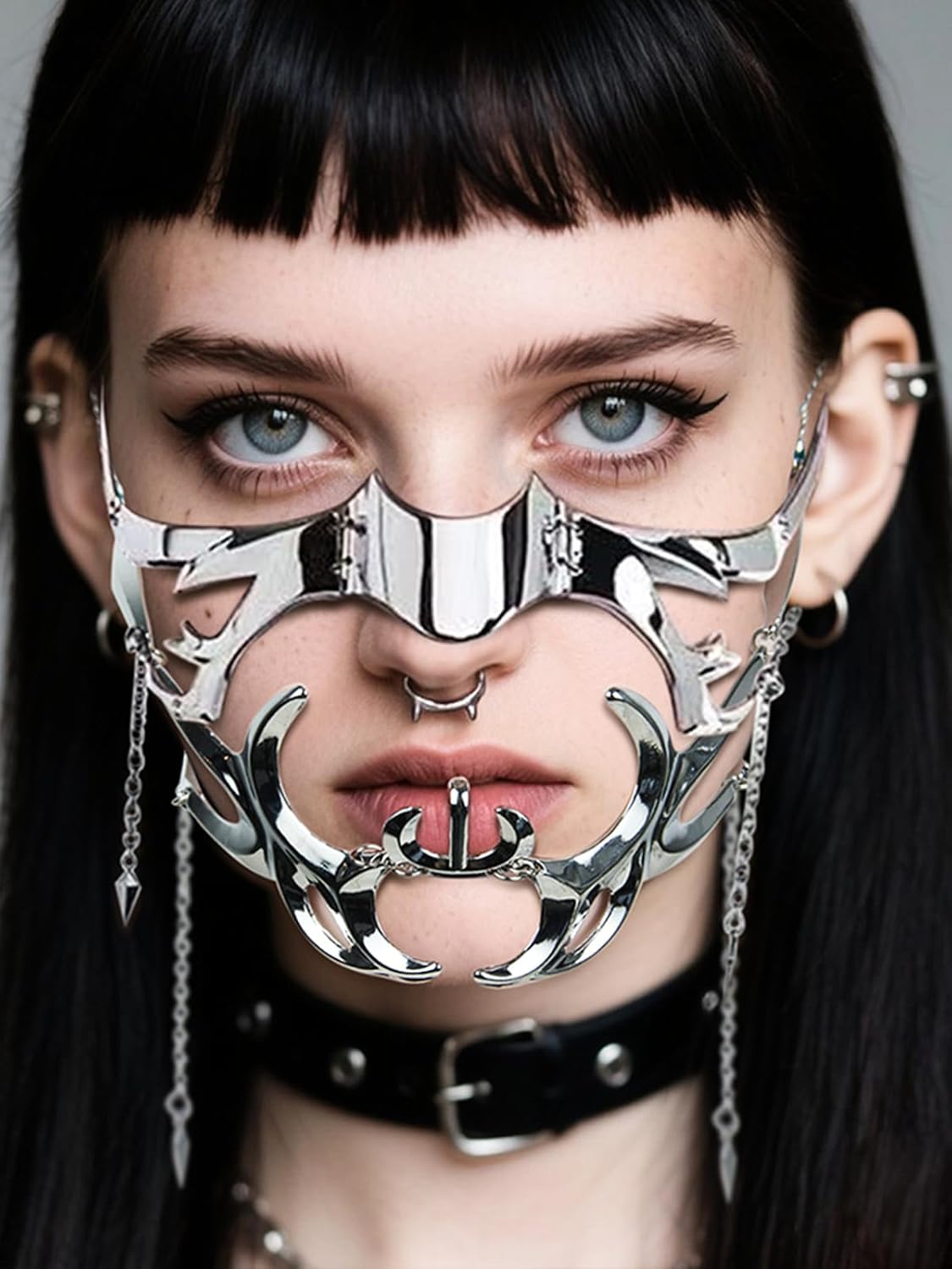 Cyber Punk Half Mask for Women Men Y2K Metal Face Mask Liquid Irregular Cyborg Face Chain Cosplay Jewelry Gifts