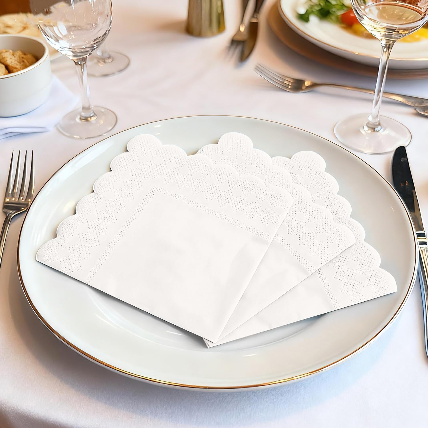 100 Pcs White Cocktail Napkins, 2-Ply Disposable Small Paper Napkins for Beverage, Dessert, Appetizer, 5x5 Inch Scalloped-Edge Cocktail Napkins for Bar, Party, Wedding, Birthday, Dinner & Everyday Use