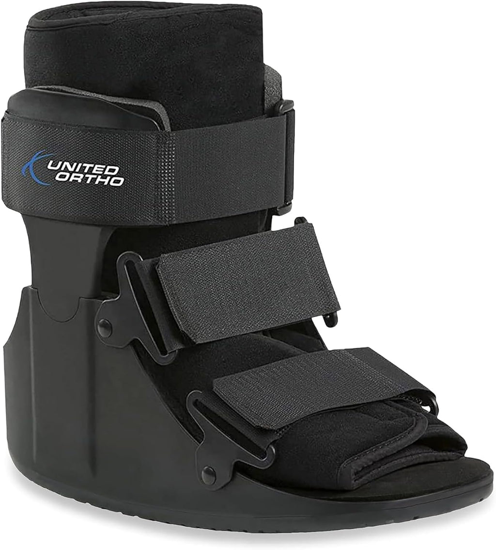 United Ortho USA14015 Short Cam Walker Fracture Boot, Medium, Black