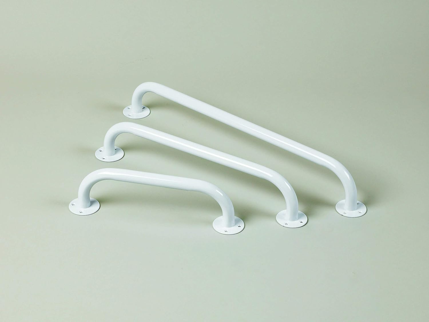 Days 61 cm/24 inch Powder Coated Steel Grab Rail