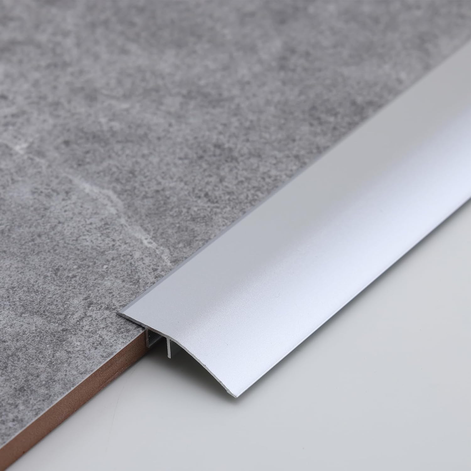 Gaahing Aluminum Floor Transition Threshold Strip, Bridge The Height Gap Between 0.2 to 0.5 inches for Doorway Ramp Tiles Laminate Planks (35.4in x 1.7in, Matte Silver)