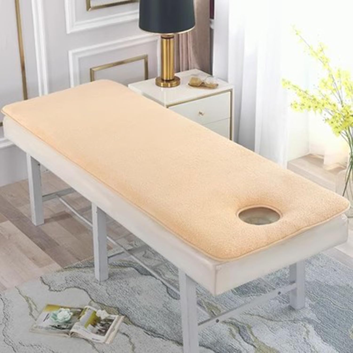 DAZULI Beauty Massage Table Mattress Pad Thickened Prevent Slip Spa Massage Bed Sheet Cushion Lash Bed Mattress Pad with face Hole and Elastic Fix Bands(Size:70x180cm,Color:B)