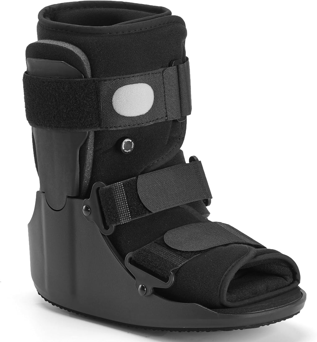 Air Walking Boot for Broken Foot Recovery Walking Boot for Sprained Ankle with Adjustable Air Cushion, Lightweight Design, and Anti-Slip Sole M
