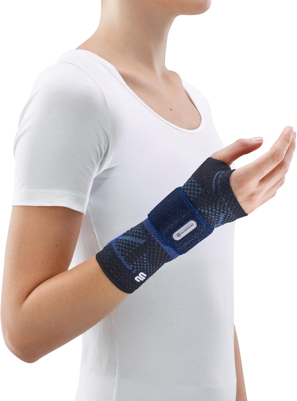 Bauerfeind - ManuTrain - Wrist Support - Relieves Strain and Stabilized During Movement - Right Wrist - Size 1 - Color Black