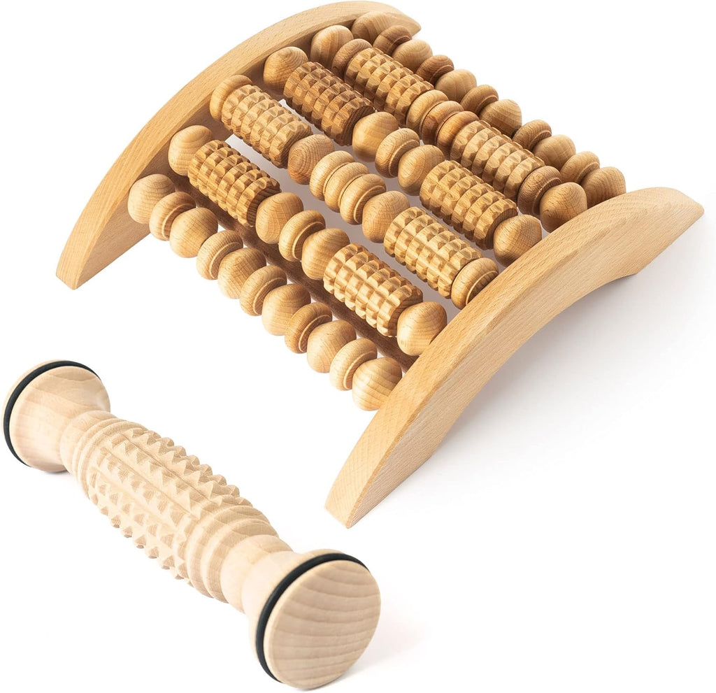 tuuli Accessories - Wooden Foot Massager, Grooved Muscle Roller, Helps Ease Muscle Tension, Supports Blood Circulation, Natural Wood Therapy Massage Tools