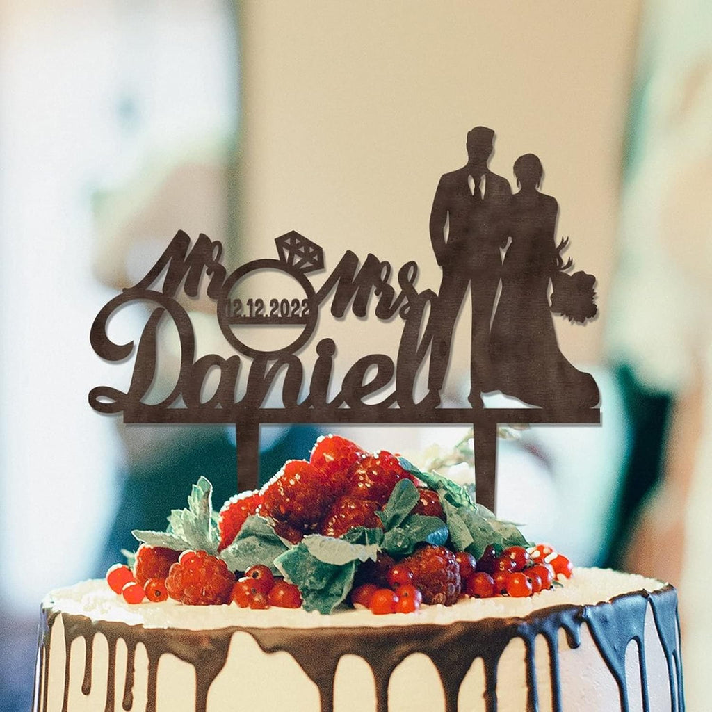 Bride and Groom Silhouette Rustic Cake Topper Mr and Mrs Cake Topper for Wedding Bride and Groom Couple Cake Topper Engagement Gift Custom Rustic Cake Topper Brown Wood Cake Topper