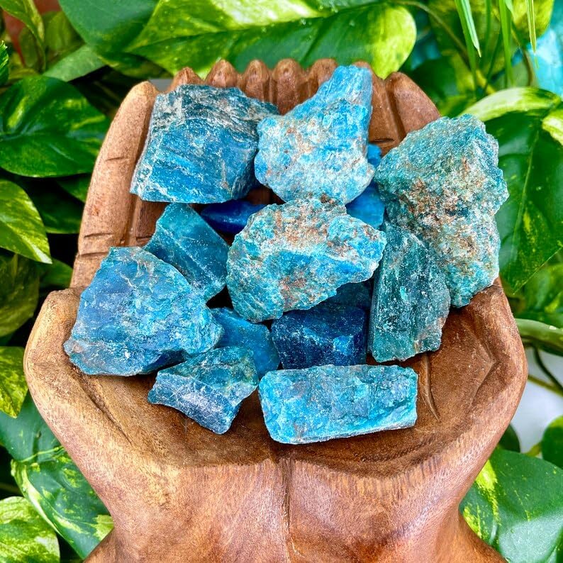 Zenkeeper 1Lb Apatite Crystal Stone Natural Raw Stones & Fountain Rocks for Tumbling, Cabbing, Polishing, Wire Wrapping, Wicca & Reiki Crystal Healing