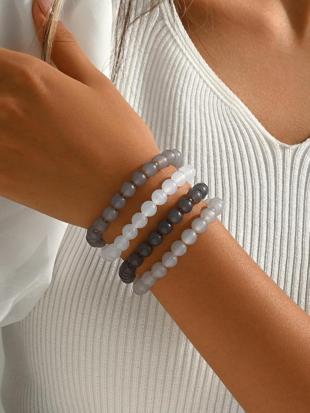 4PCS Natural Stone Beaded Bracelet Set for Women, Stretch Crystal Healing Beads, Stackable Trendy Energy Bracelet.
