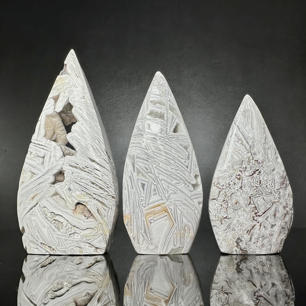 Unique White Agate Crystal Cave Tower - Natural Stone Ornament for Home & Jewelry Decor, Perfect DIY Accessory & Gift for Christmas, Halloween, Easter