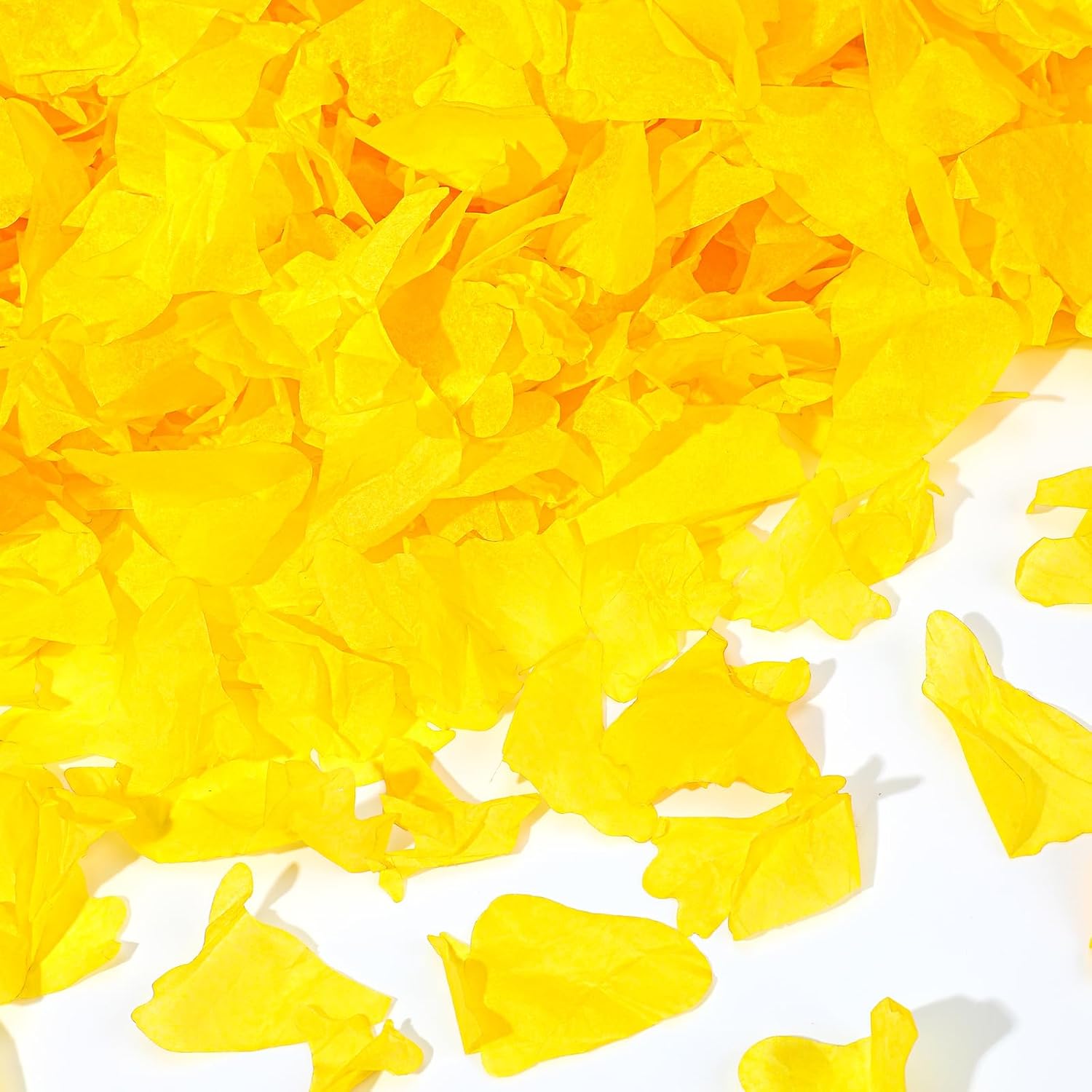 Gersoniel 14, 000pcs Marigold Paper Flower Petals Mexican Marigold Decor for Day of The Dead Diwali Home DIY Craft Wedding Mexican Party Decoration Halloween Dia De Los Muertos Decor(Yellow)
