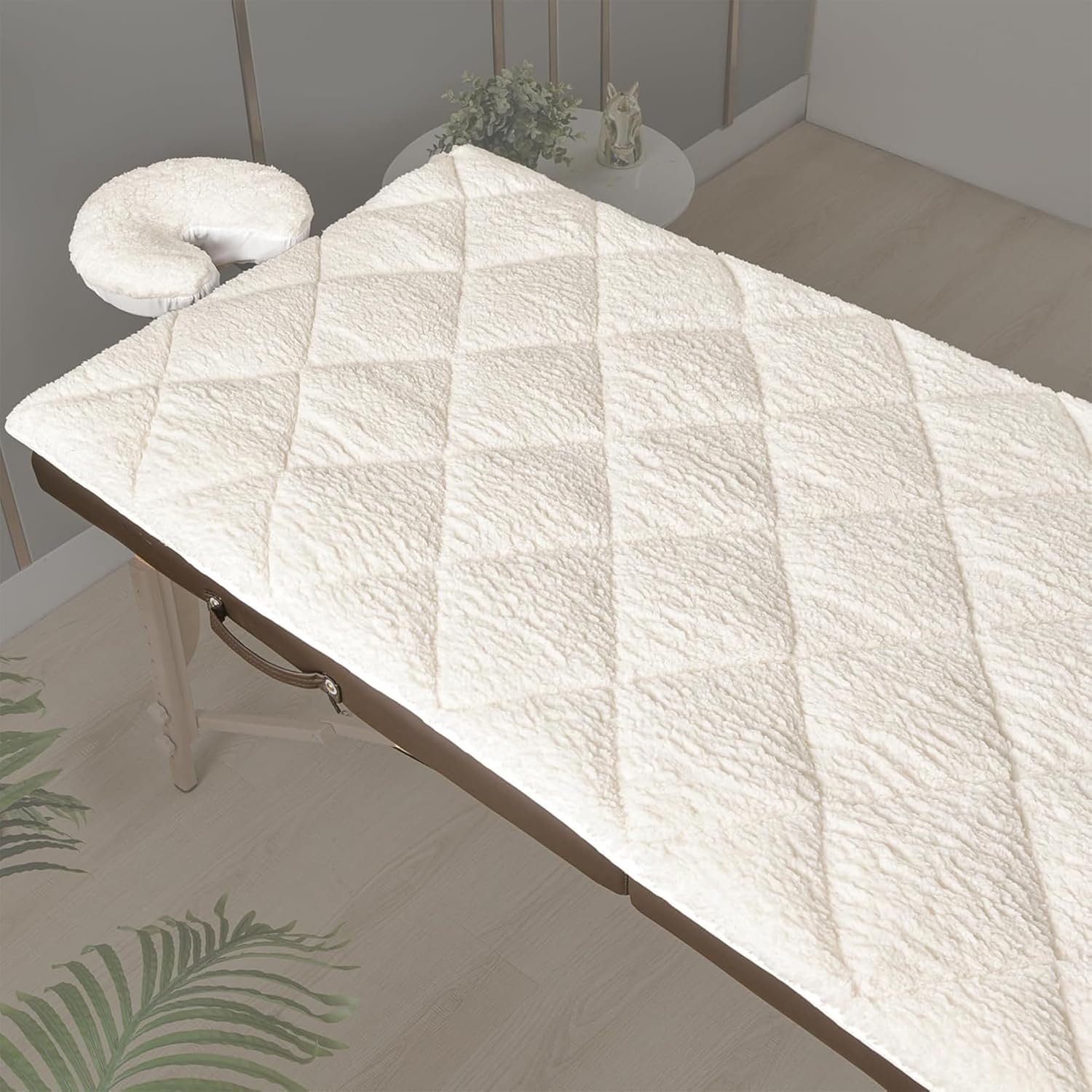 Double-Sided Massage Table Pad, Plush Fleece and Microfiber Cover, Soft Massage Bed Topper and Spa Cover, Ideal Table Accessories, 76"x34", White
