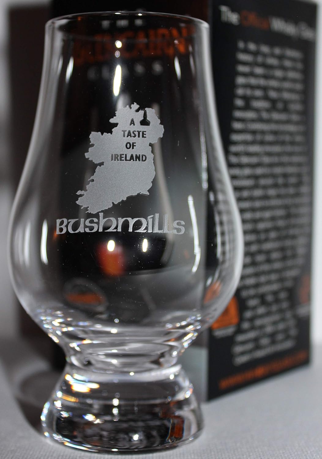 GLENCAIRN BUSHMILLS A TASTE OF IRELAND BRANDED WHISKY GLASS IN GIFT CARTON