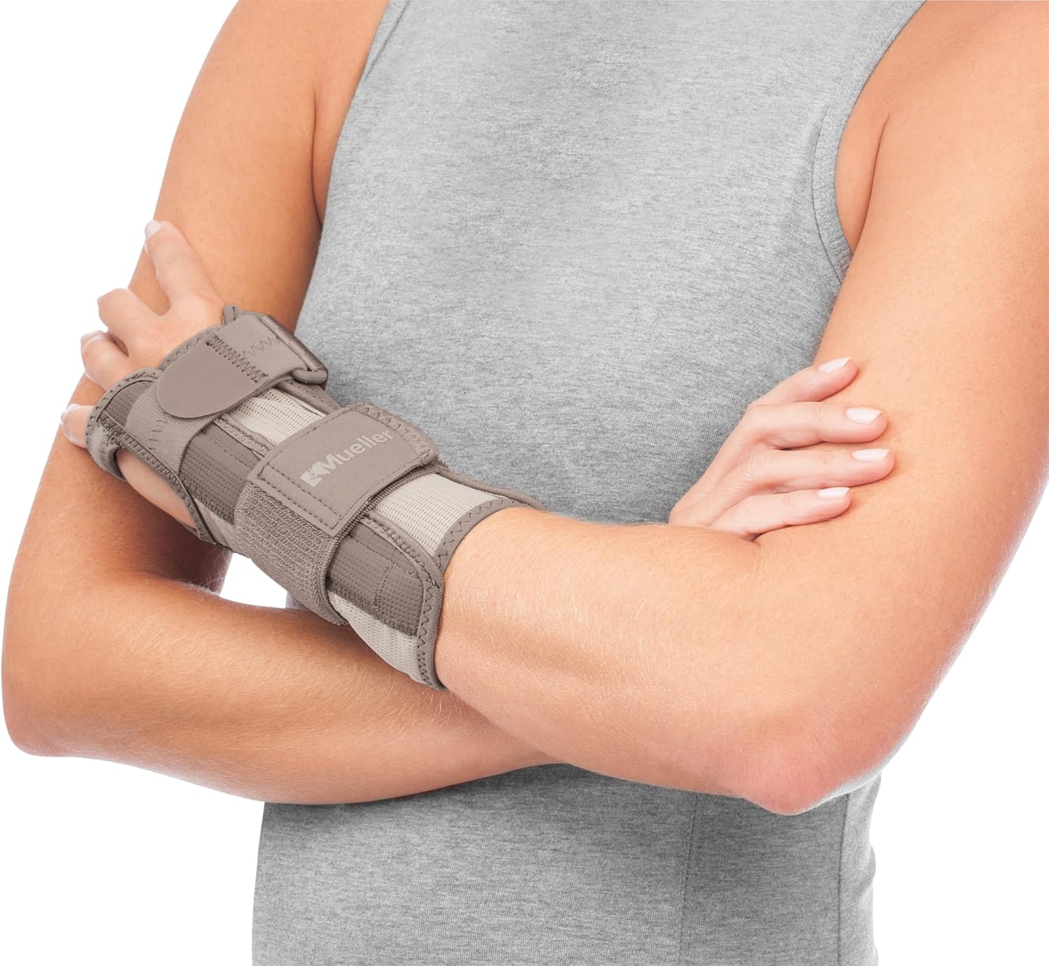 MUELLER Sports Medicine Reversible Wrist Stabilizer with Splint, Wrist Pain Relief Support for Men and Women, Ideal for Carpal Tunnel, Tendinitis, Arthritis, Taupe, Small/Medium