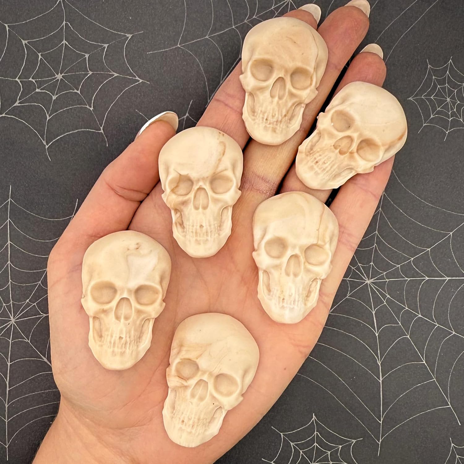 6 Dye‑Free Skull Sugar Shapes, Natural, Artificial Dye Free, Vegan Gluten‑Free Dairy‑Free, Halloween Cake and Cupcake Decorations (6)