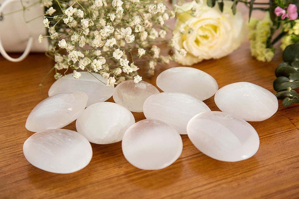 JIC Gem 10 pc Natural Selenite Palm Stone Rocks 5cm for Reiki Chakra Healing Home Decor