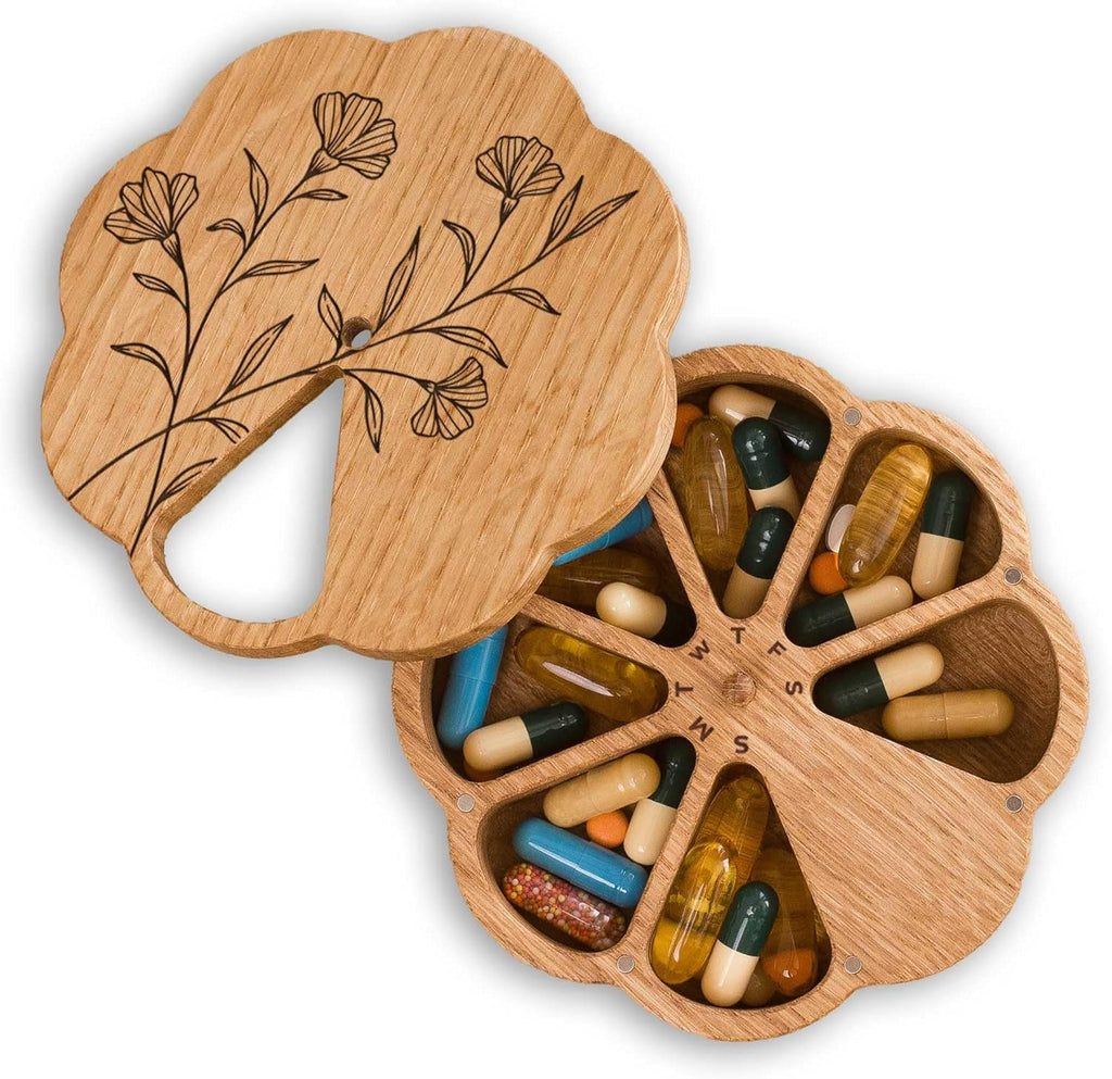 Makety Cute Pill Organizer, 7 Day Vitamin Holder with Magnetic Lid, Floral Design, Solid Oak Wood