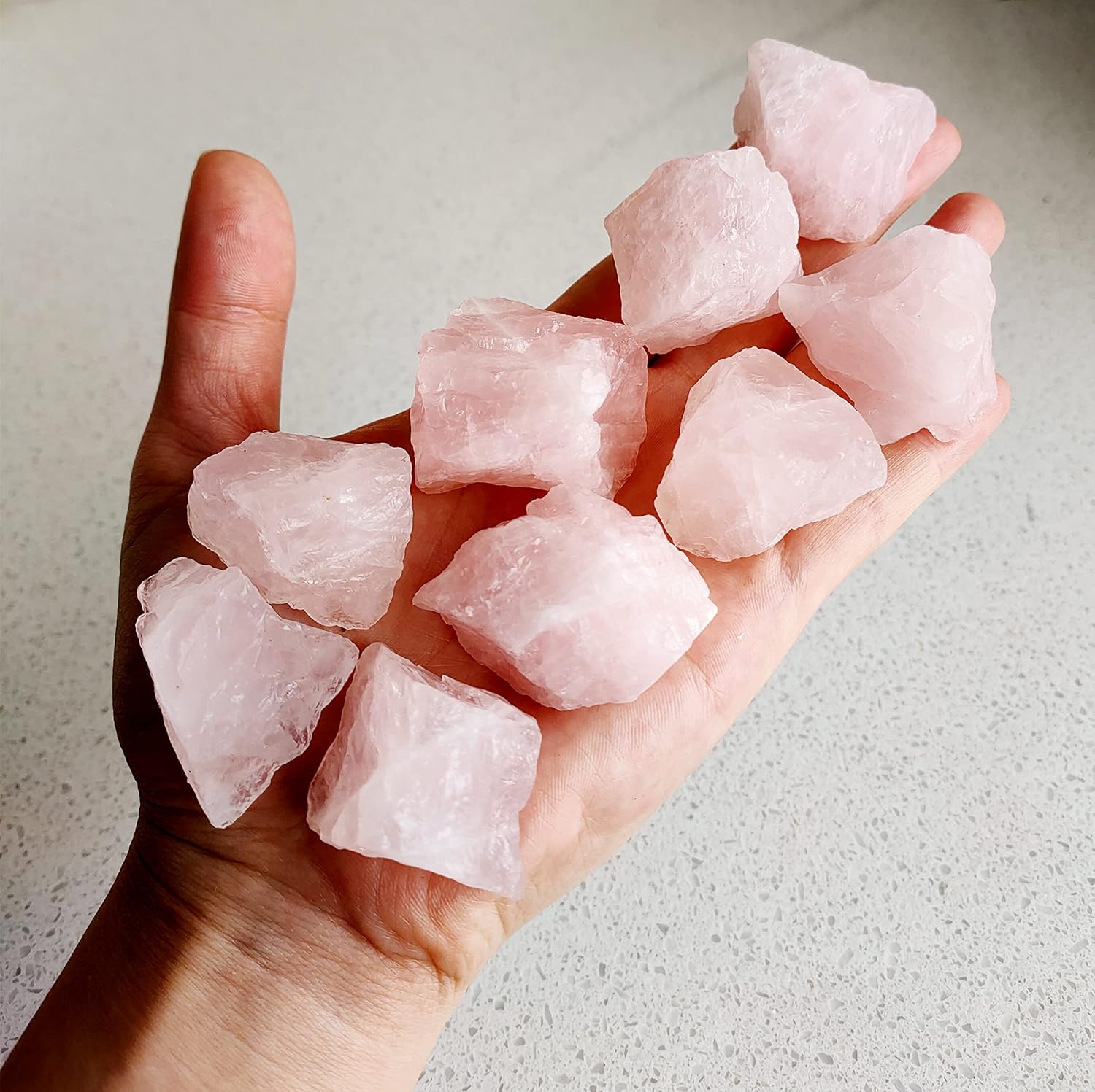Luckeeper 2 lb Rough Crystals Bulk Raw Rose Quartz Healing Stones for Tumbling, Wire Wrapping, Wicca Reiki,Meditation and Home Decor
