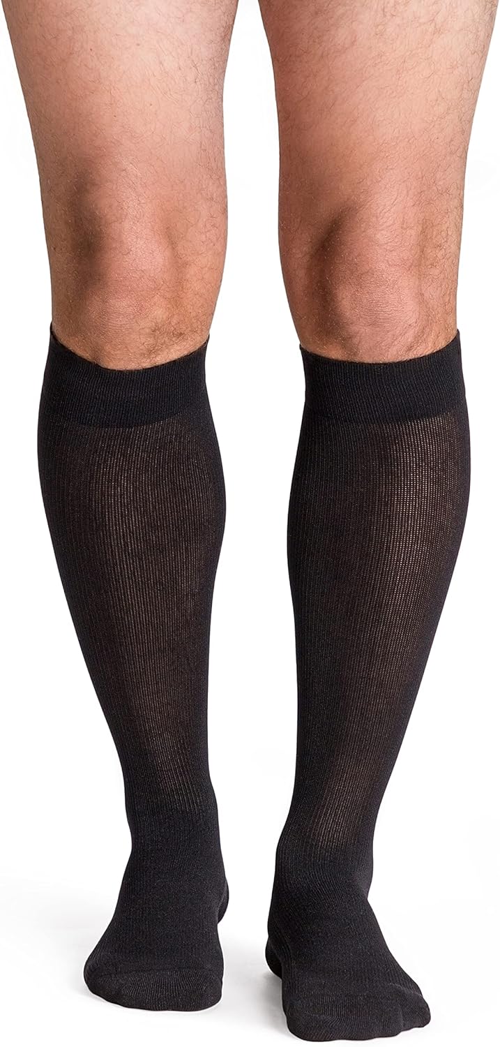 DYNAVEN by Sigvaris Unisex Compression Calf-High Cushioned Socks for Men, Women 20-30mmHg Weight - Closed Toe Design for Everyday Support