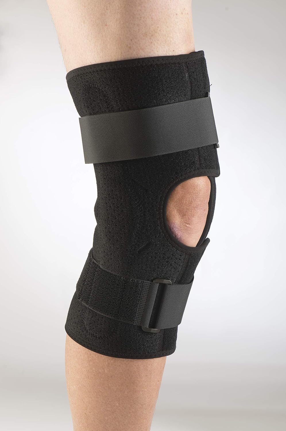 United Ortho 300280-05 Short KulSkyn Wraparound Hinged Knee Brace, Medium