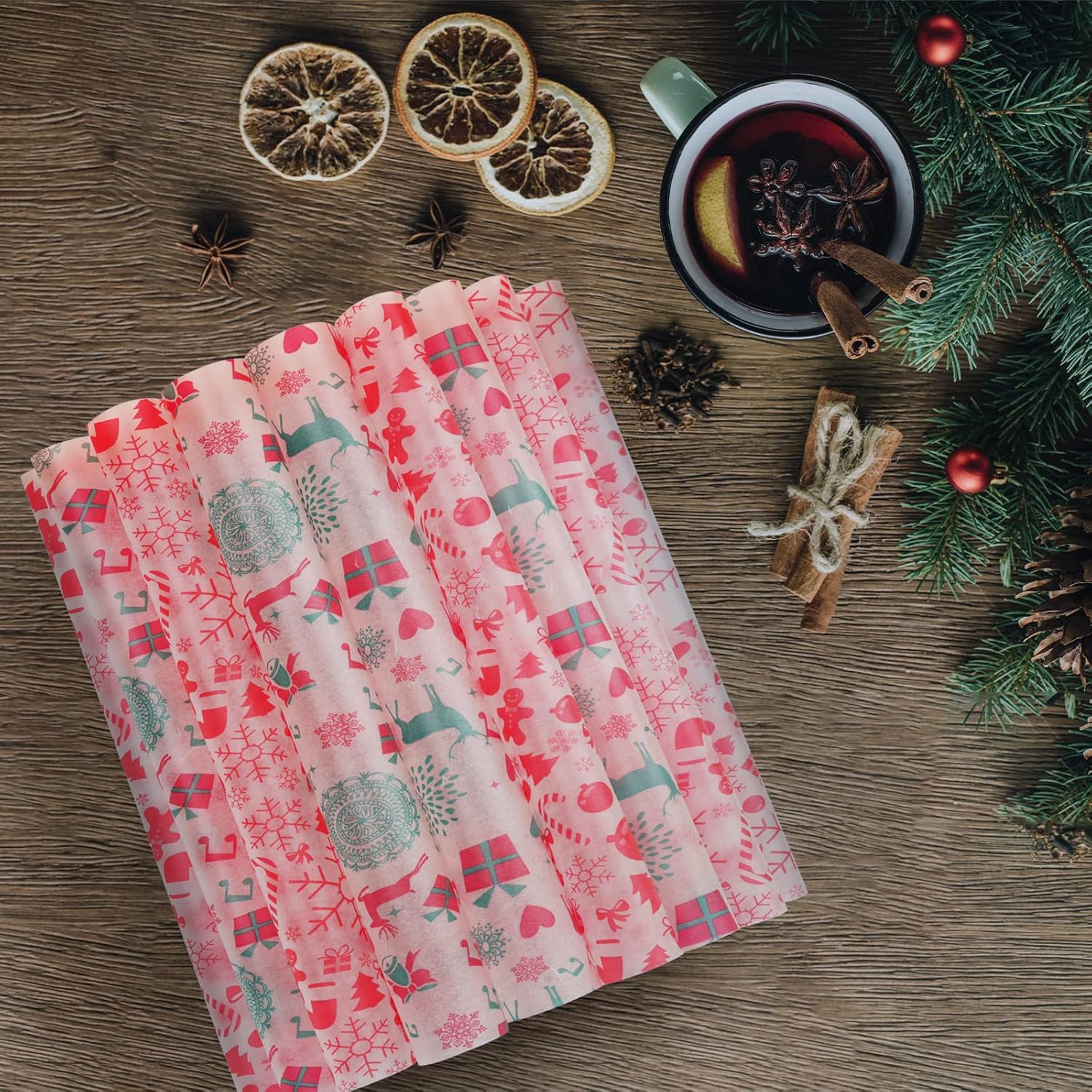 YBB 100Pcs Christmas Deli Wax Paper Sheets for Food, Basket Liners Food Picnic Paper Sheets Greaseproof Deli Wrapping Sheets, 10 x 8.6 Inch (Christmas)