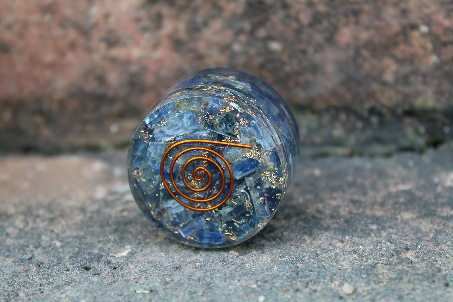 Jet Blue Kyanite Orgone Tower Buster Orgonite Piezo Electric Protection Generator Frequency Ions Tested Cloud Chem Buster 40 Page Jet International Crystal Therapy Booklet