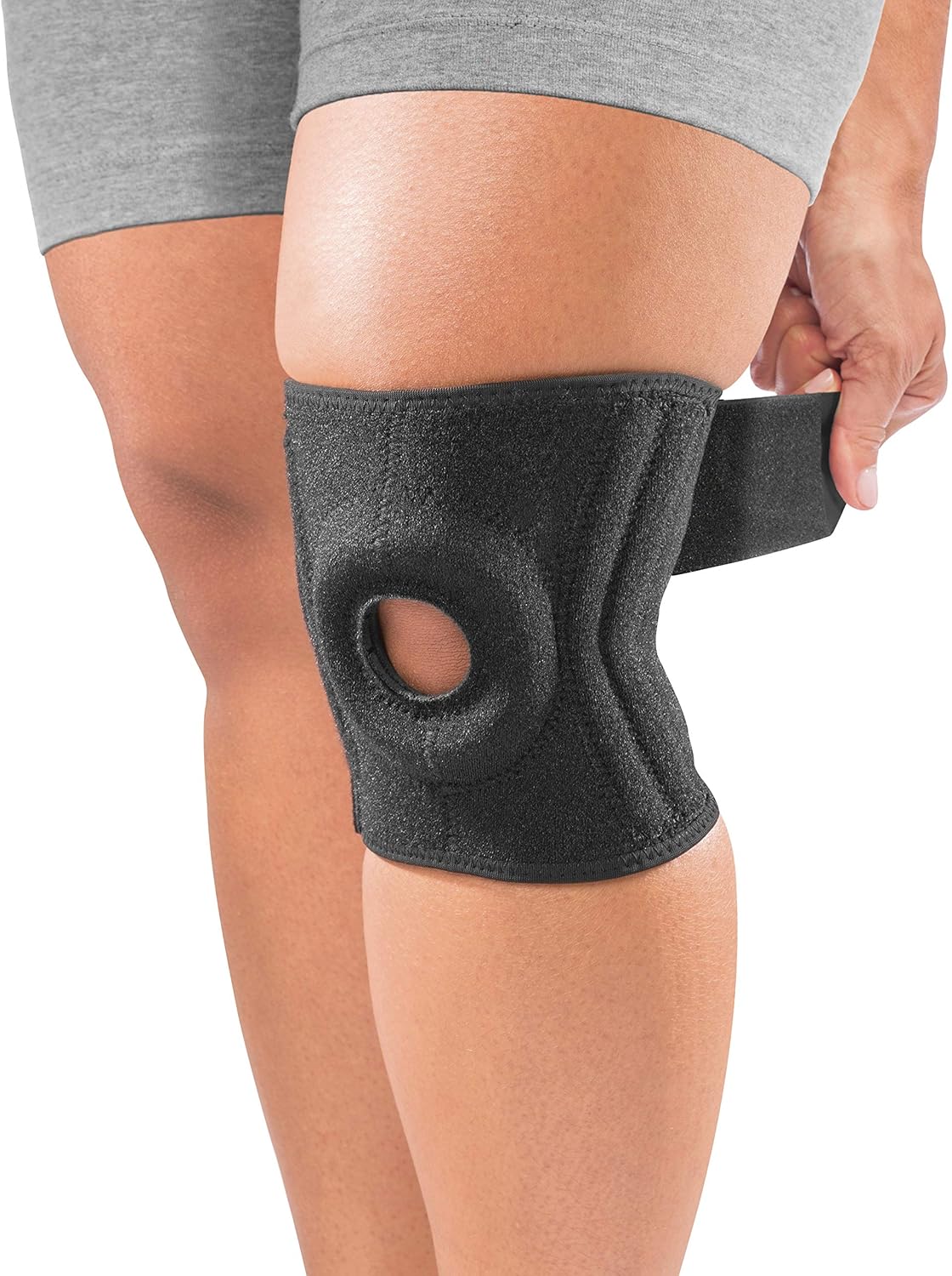 MUELLER Sports Medicine Adjustable Premium Knee Stabilizer with Padded Support, Knee Pain Relief Support for Men and Women, Ideal for Arthritis, Sprains, Black, One Size