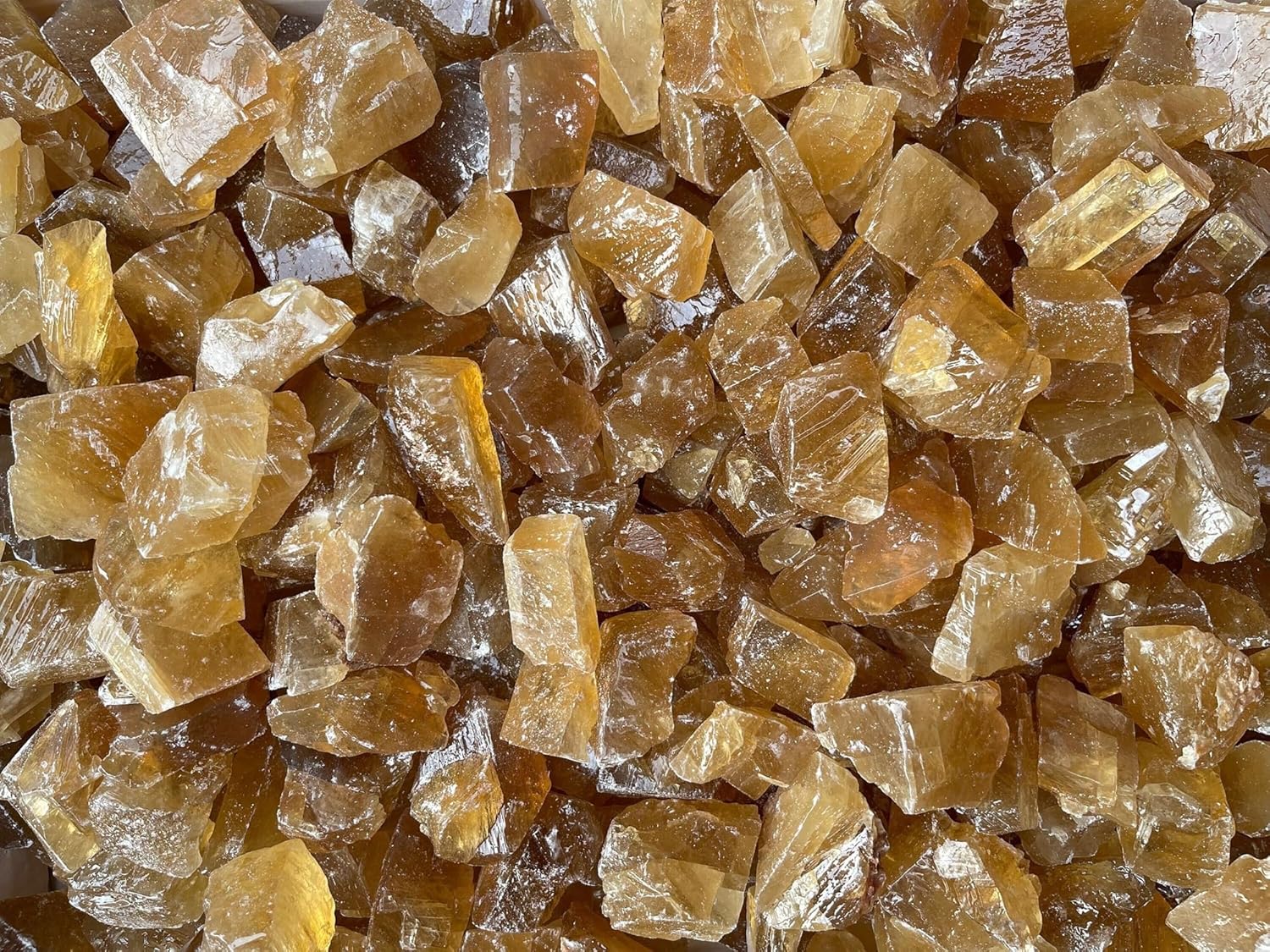 GAF TREASURES 1 Pound Honey Calcite Rough, Natural Honey Calcite Stones - Raw Calcite Honey Rock for Decor, Tumbling, Cabbing, Polishing, Fountain Rocks, Wicca, and Reiki (Honey Calcite)