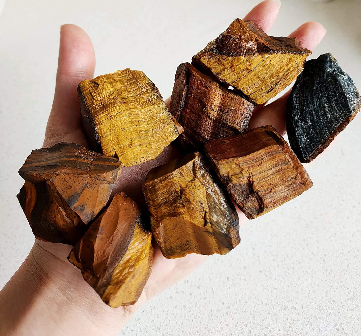 Luckeeper 2 lb Rough Crystals Bulk Raw Tiger Eye Healing Stones for Tumbling, Wire Wrapping, Wicca Reiki,Meditation
